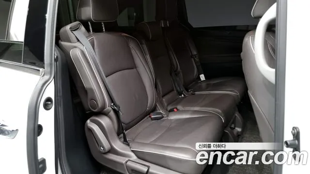 Honda Odyssey 2021 Белый из Кореи, фото 3