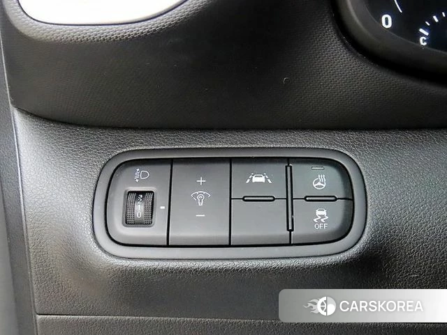 Hyundai Venue 2021 Синий из Кореи, фото 3