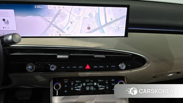 Genesis GV70 2024 Белый из Кореи, фото 3