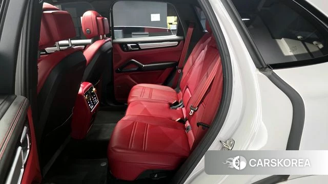 Porsche Cayenne (PO536) 2023 Серебристо-серый из Кореи, фото 3