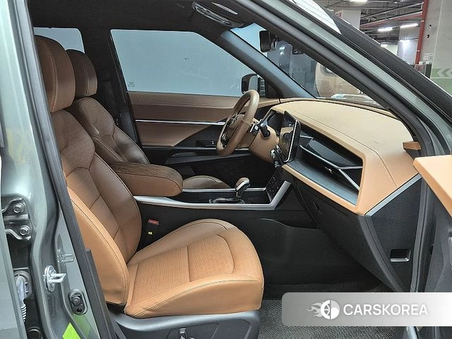 Ssangyong Torres 2022 Темно-зеленый из Кореи, фото 3