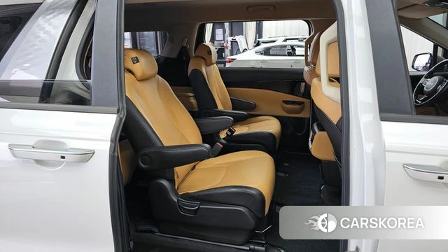 Kia Carnival 4th generation 2021 Белый из Кореи, фото 3