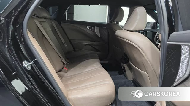 Kia K8 2021 Черный из Кореи, фото 3