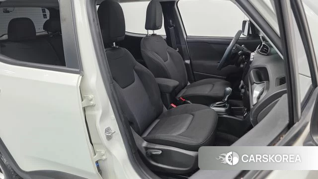 Jeep Renegade 2019 Белый из Кореи, фото 3