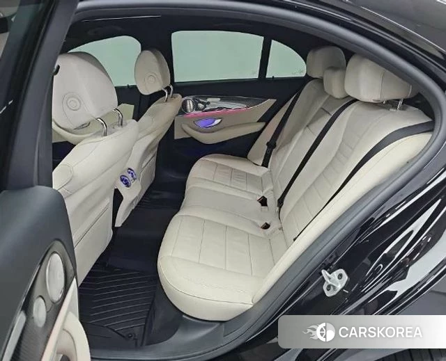 Mercedes-Benz E-Class W213 2023 Черный из Кореи, фото 3