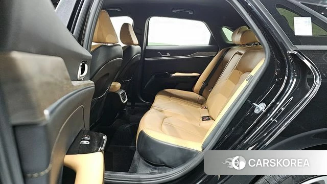 Kia K5 3rd generation 2021 Черный из Кореи, фото 3