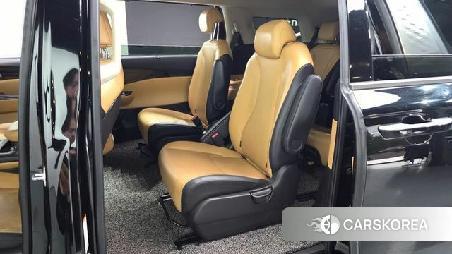Kia Carnival 4th generation 2022 Черный из Кореи, фото 3
