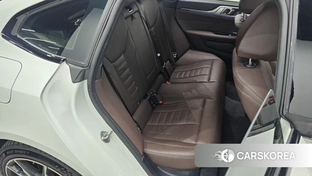 BMW i4 2024 Белый из Кореи, фото 3