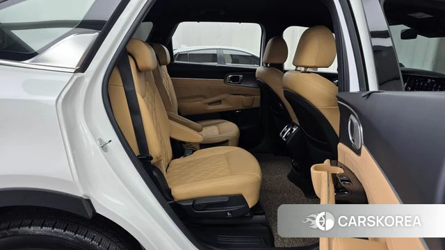 Kia Sorento 4th Generation 2023 Белый из Кореи, фото 3