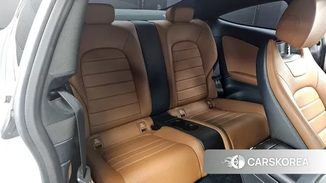 Mercedes-Benz C-Class W205 2019 Белый из Кореи, фото 3
