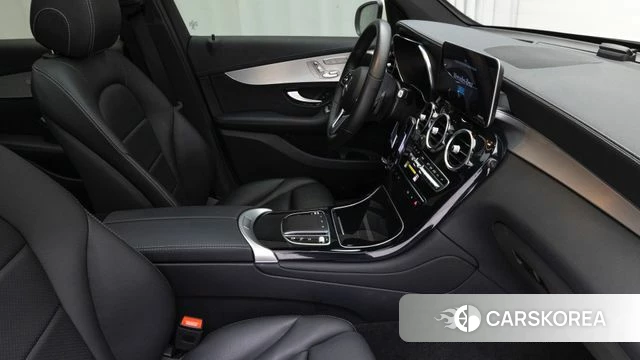 Mercedes-Benz GLC-Class X253 2021 Белый из Кореи, фото 3
