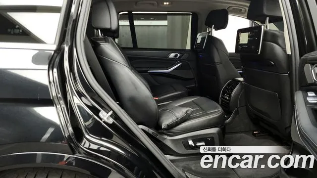 BMW X7 (G07) 2021 Черный из Кореи, фото 3