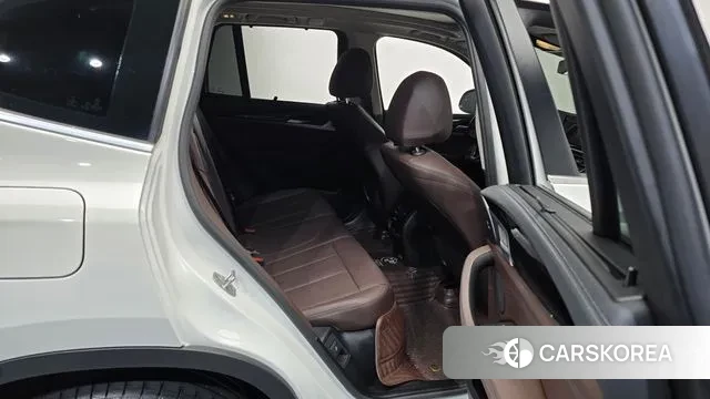 BMW X3 (G01) 2022 Белый из Кореи, фото 3