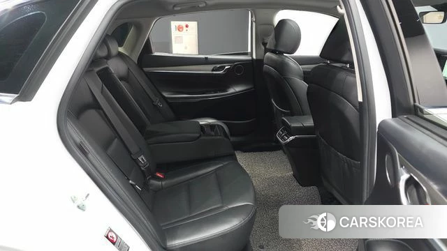 Hyundai The New Grandeur IG Hybrid 2022 Белый из Кореи, фото 3