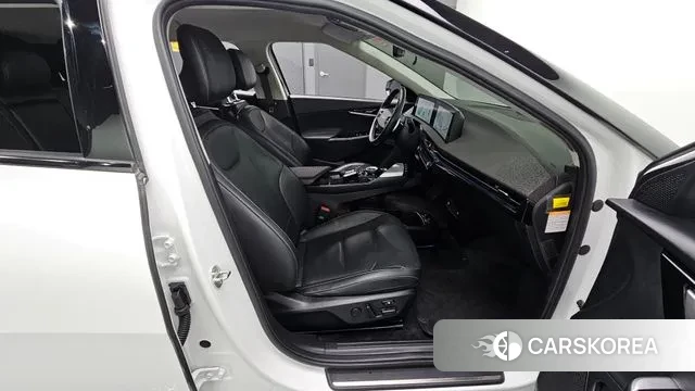 Kia EV6 2022 Белый из Кореи, фото 3