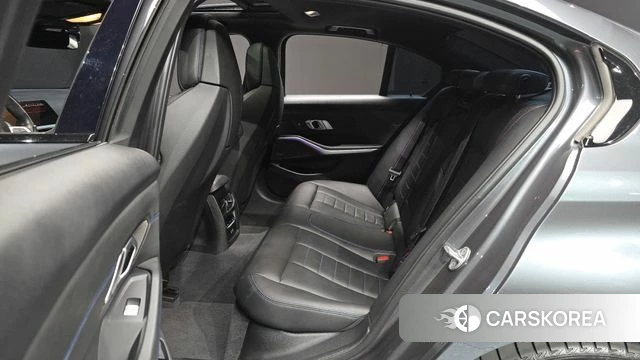 BMW 3 Series (G20) 2020 Серый из Кореи, фото 3