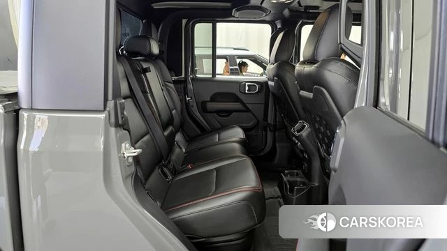 Jeep Gladiator (JT) 2023 Зеленый из Кореи, фото 3