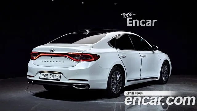Hyundai Grandeur IG Hybrid 2019 Белый из Кореи, фото 3