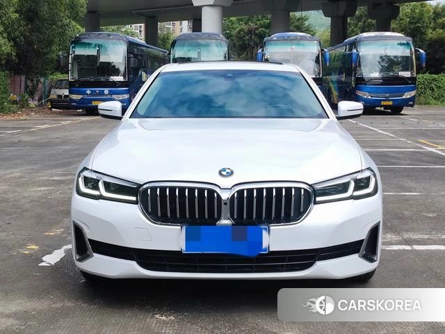 BMW 5 series 2021 Белый из Китая, фото 3