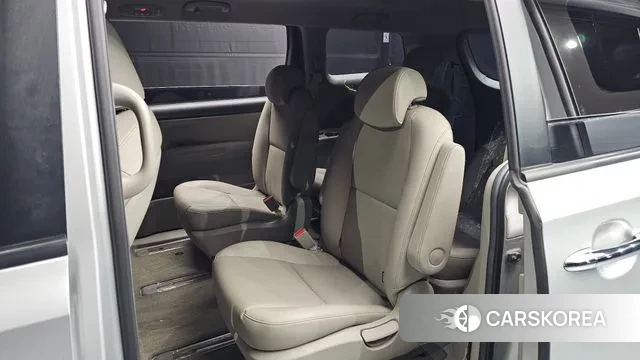 Kia The New Carnival 2019 Серебристо-серый из Кореи, фото 3