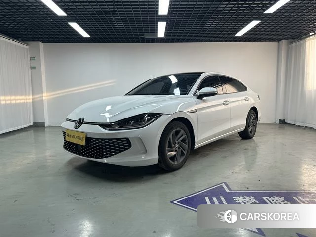 Volkswagen Lingdu 2025 Белый из Китая, фото 3