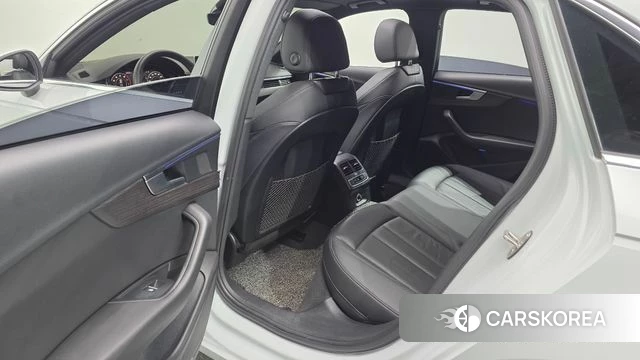 Audi A4 (B9) 2019 Белый из Кореи, фото 3