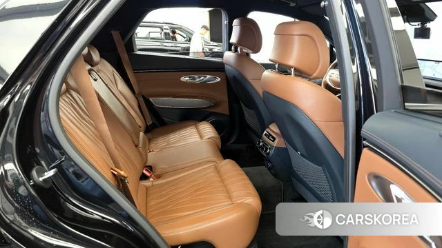 Genesis GV70 2021 Черный из Кореи, фото 3