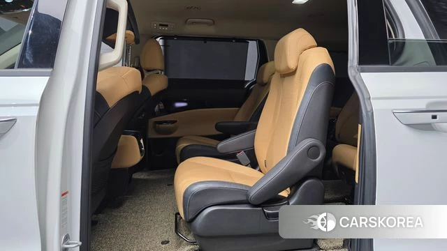 Kia Carnival 4th generation 2022 Белый из Кореи, фото 3