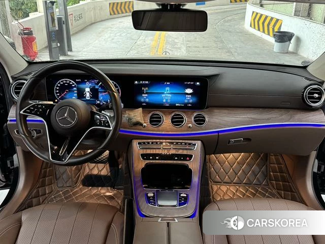 Mercedes-Benz E-class 2022 Черный из Китая, фото 3