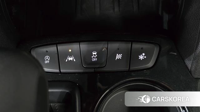 Chevrolet (GM Daewoo) Trailblazer 2021 Белый из Кореи, фото 3