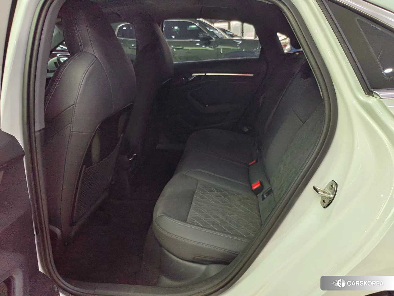 Audi A3 2023 Белый из Китая, фото 3