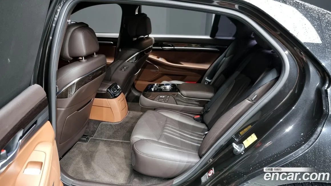 Genesis G90 2018 Черный из Кореи, фото 3