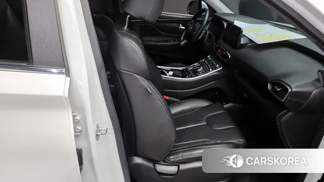 Hyundai The New Santa Fe 2022 Белый из Кореи, фото 3