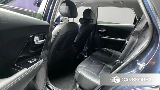Kia Niro 2018 Синий из Кореи, фото 3