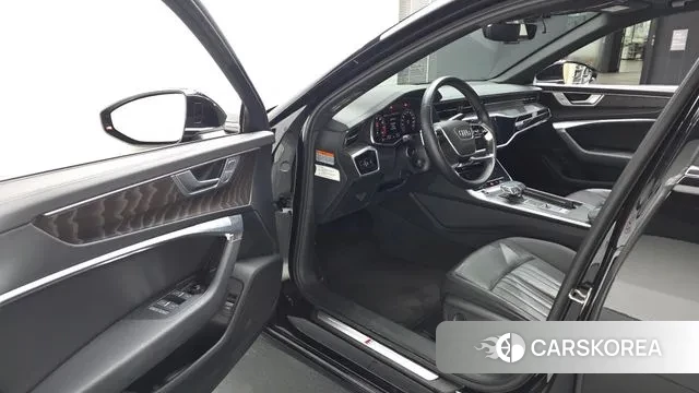 Audi A6 (C8) 2021 Черный из Кореи, фото 3