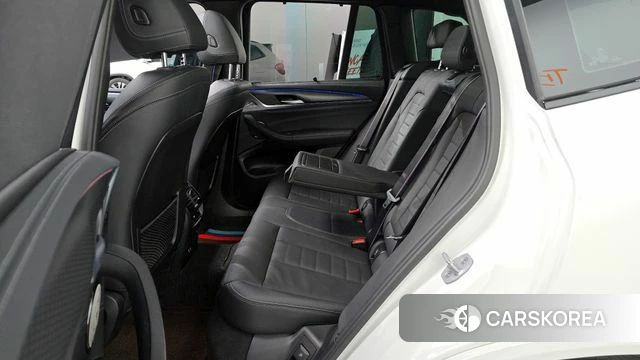 BMW X3 (G01) 2024 Белый из Кореи, фото 3