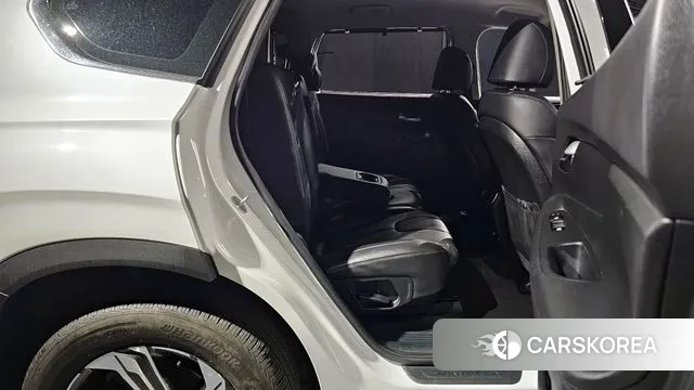 Hyundai The New Santa Fe 2022 Белый из Кореи, фото 3