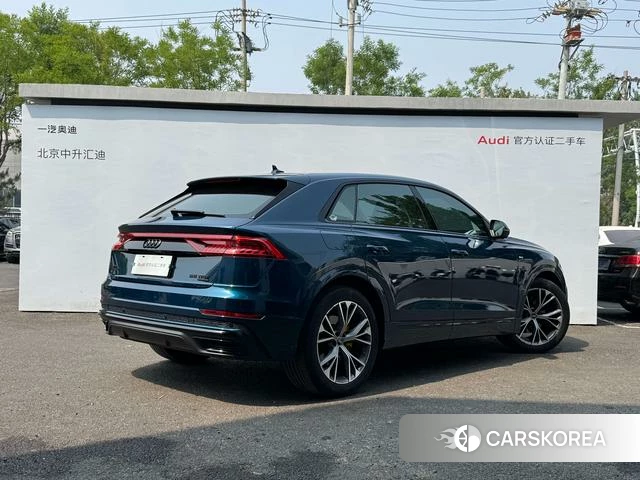 Audi Q8 2021 Синий из Китая, фото 3
