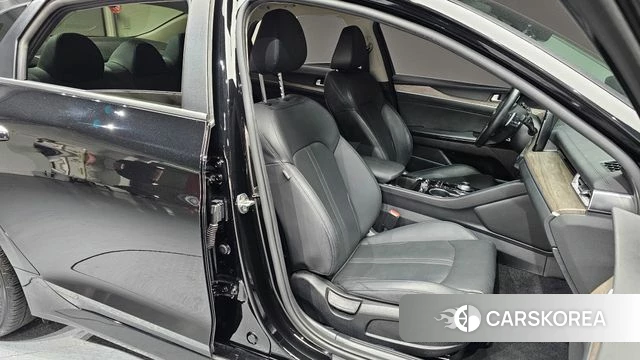 Kia K5 3rd generation 2020 Черный из Кореи, фото 3