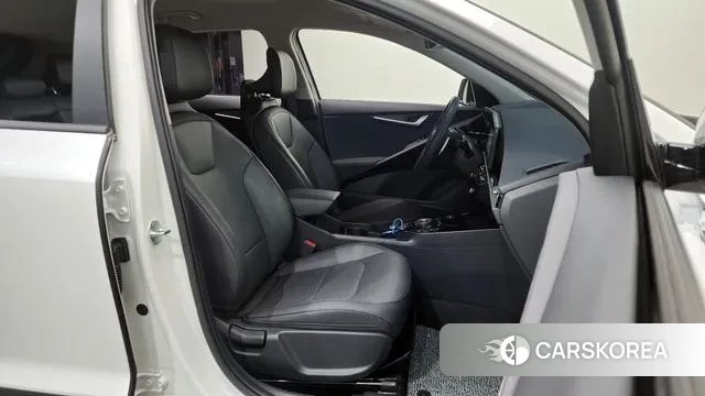 Kia Di Ol Nu Niro 2025 Белый из Кореи, фото 3