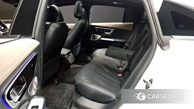 Mercedes-Benz EQE V295 2022 Белый из Кореи, фото 3