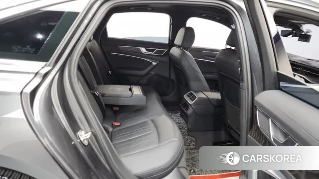 Audi A6 (C8) 2021 Серый из Кореи, фото 3