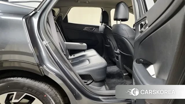 Kia Sportage 5th Generation Hybrid 2023 Серый из Кореи, фото 3