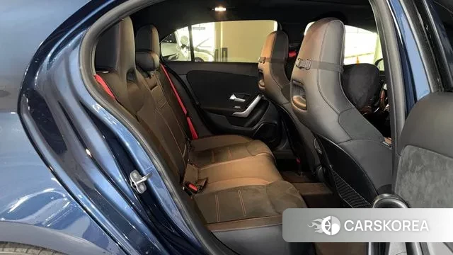 Mercedes-Benz A-Class W177 2023 Синий из Кореи, фото 3