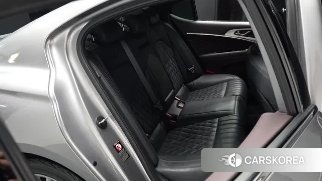 Genesis G70 2019 Серебряный из Кореи, фото 3