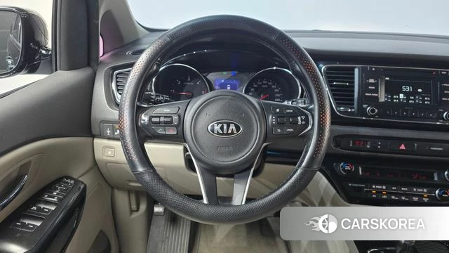 Kia All New Carnival 2018 Черный из Кореи, фото 3