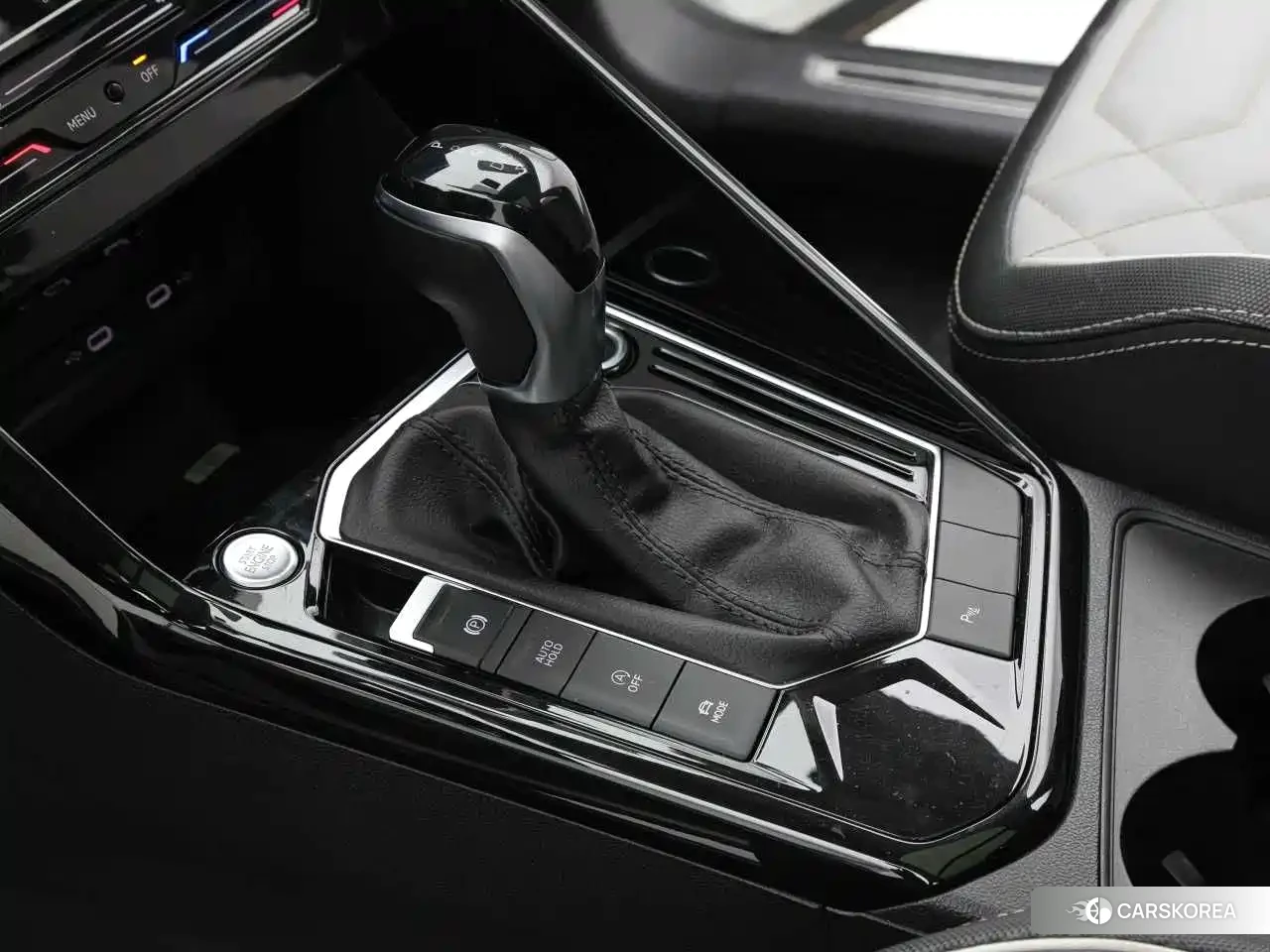 Volkswagen Tayron 2023 Белый из Китая, фото 3