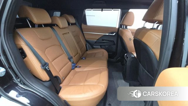 Ssangyong Torres 2022 Черный из Кореи, фото 3