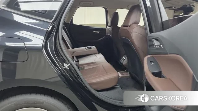 BMW 2 Series Active Tourer (U06) 2025 Черный из Кореи, фото 3