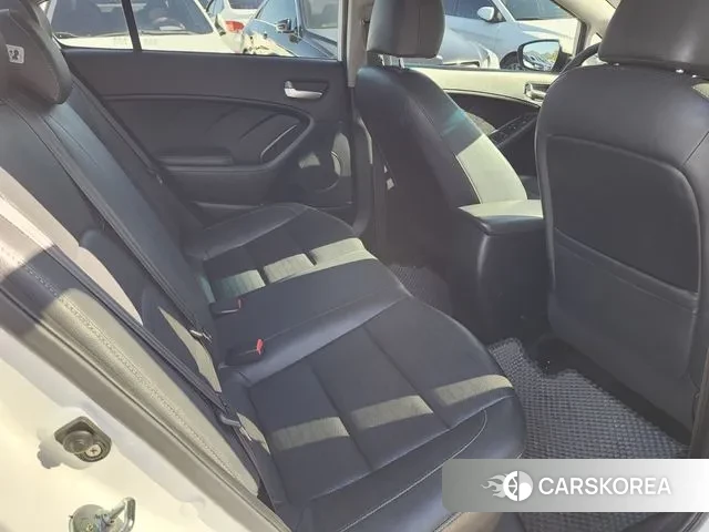 Kia The New K3 2018 Белый из Кореи, фото 3